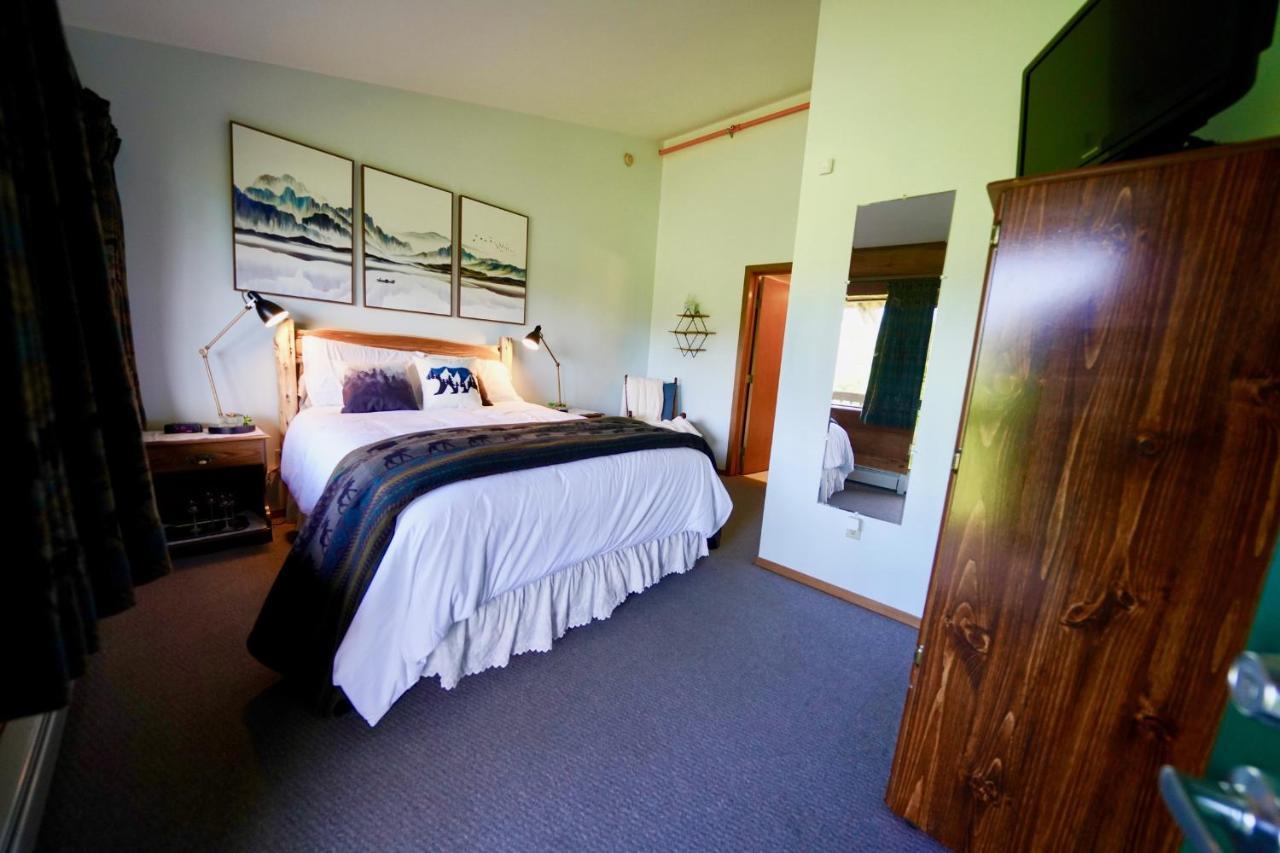 Flat Fish Lodge B&B And Event Center Homer Kültér fotó